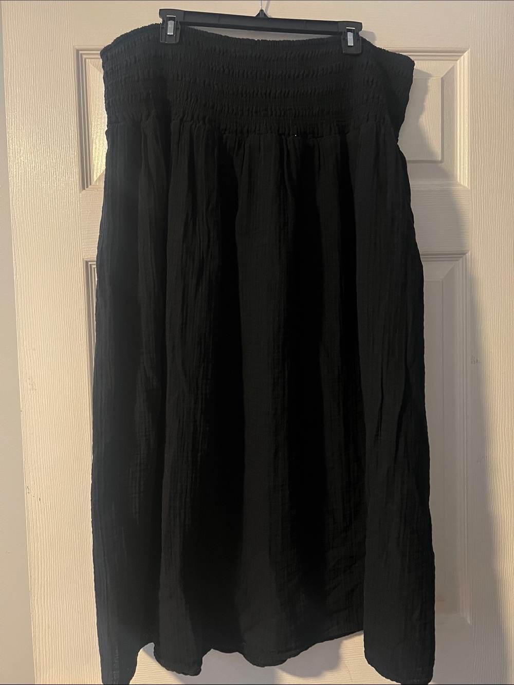 Old Navy Black Smocked-Waist Maxi Skirt